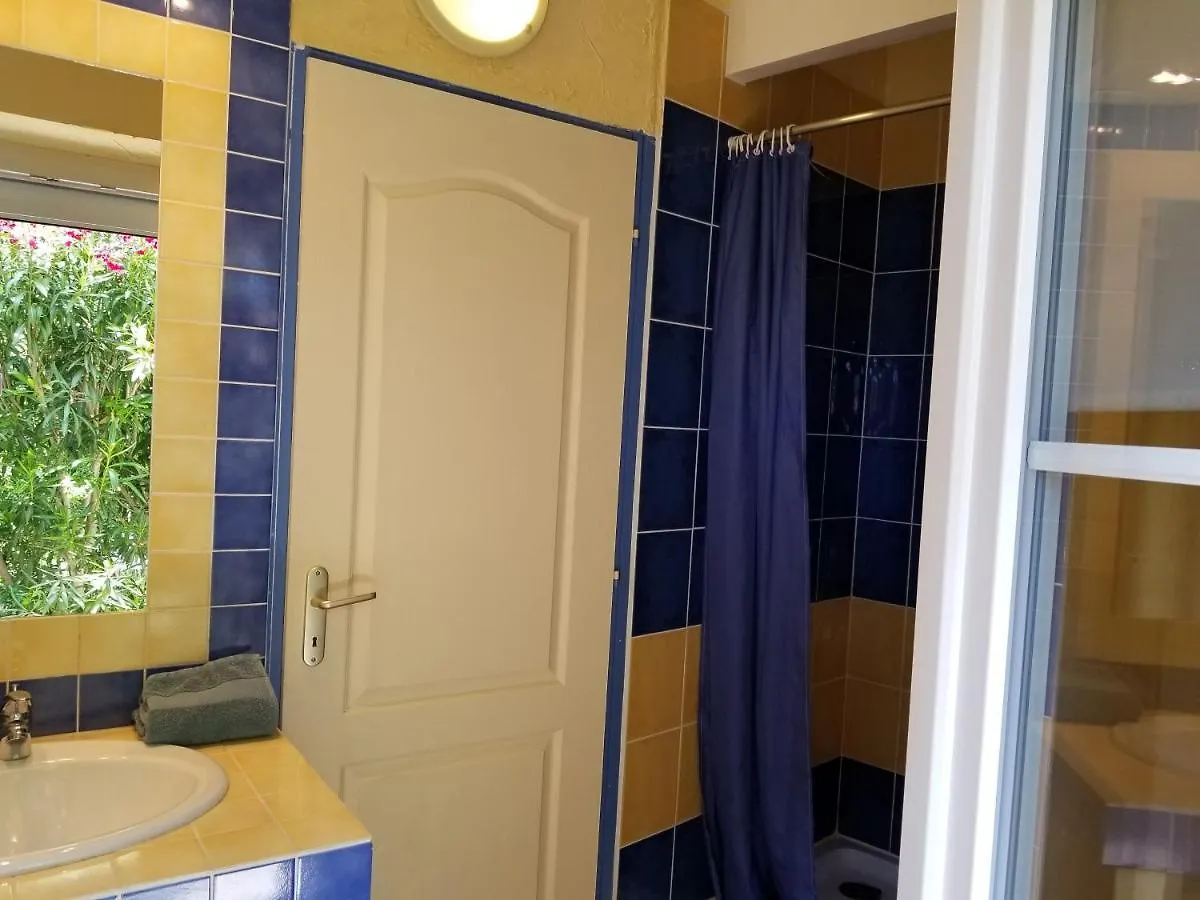 La Villa Les Hespérides Grimaud Francia